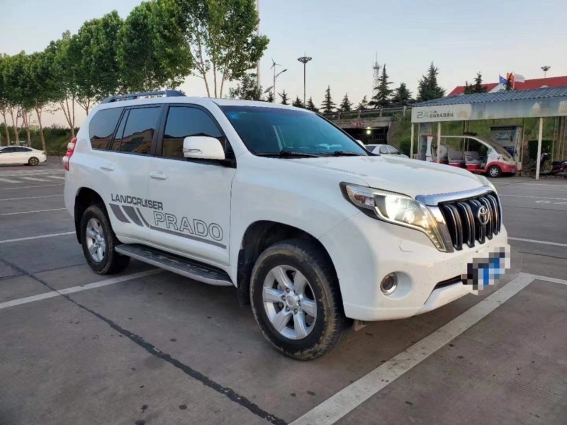 保定15年丰田普拉多6