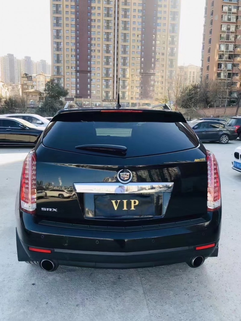 天水13年凱迪拉克SRX4