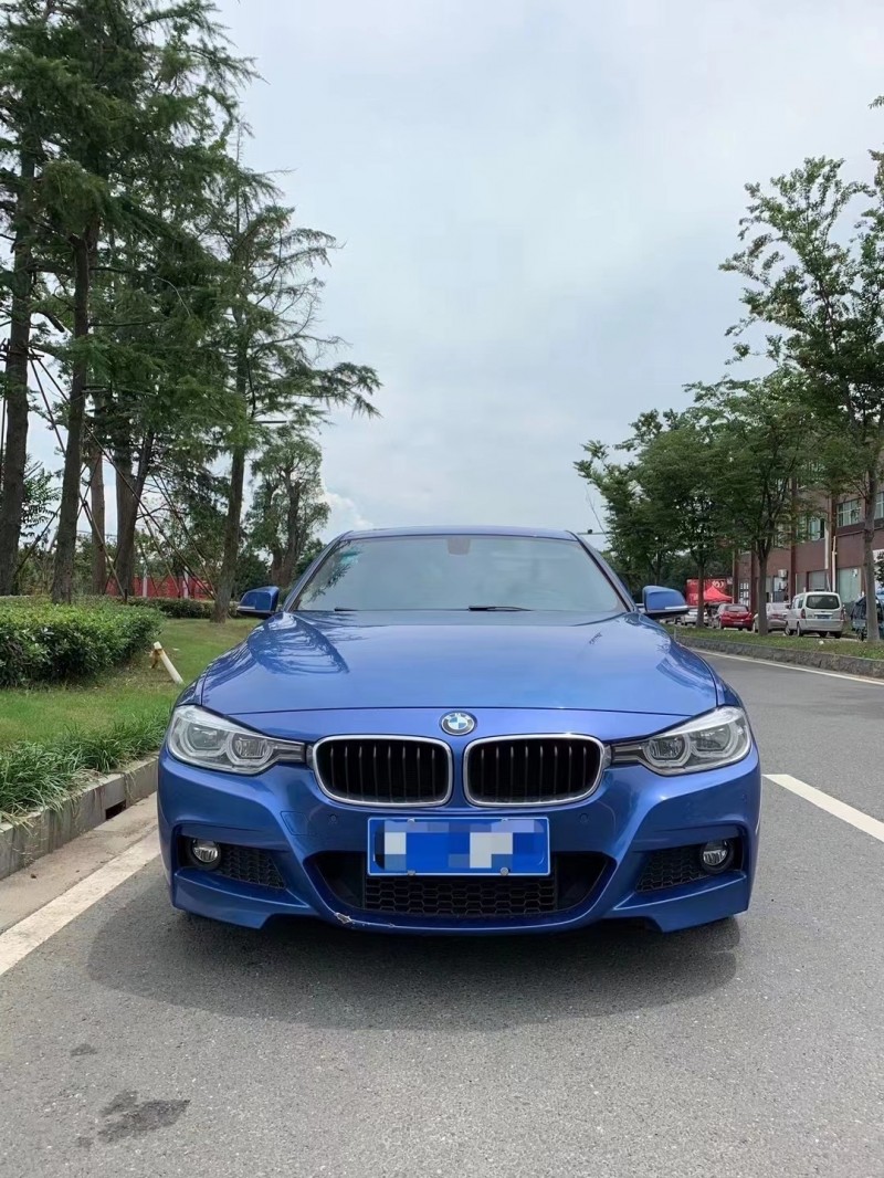 徐州17年宝马3系8