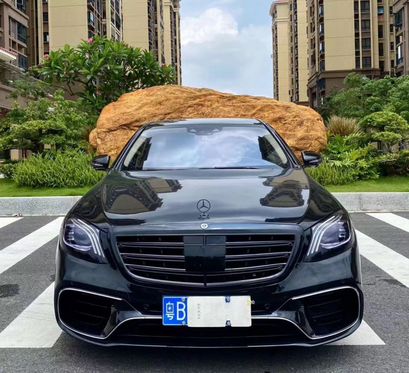 广州19年奔驰S8
