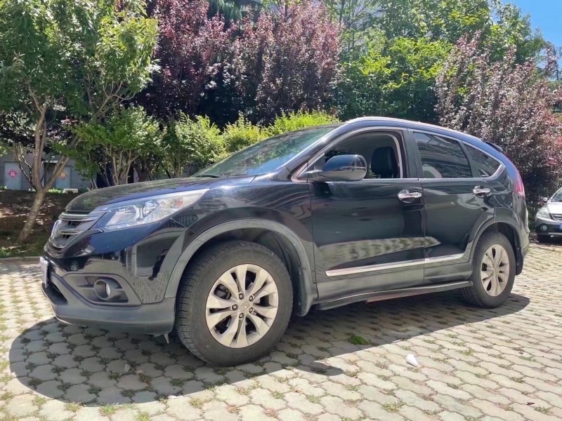 青岛13年本田CR-V8