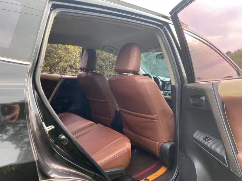 寧波14年豐田RAV44