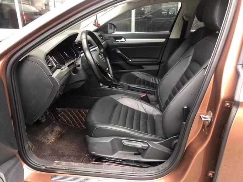 益阳18年大众凌渡5