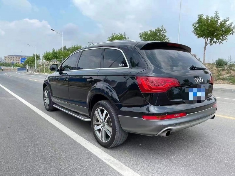 呼和浩特11年奧迪Q72