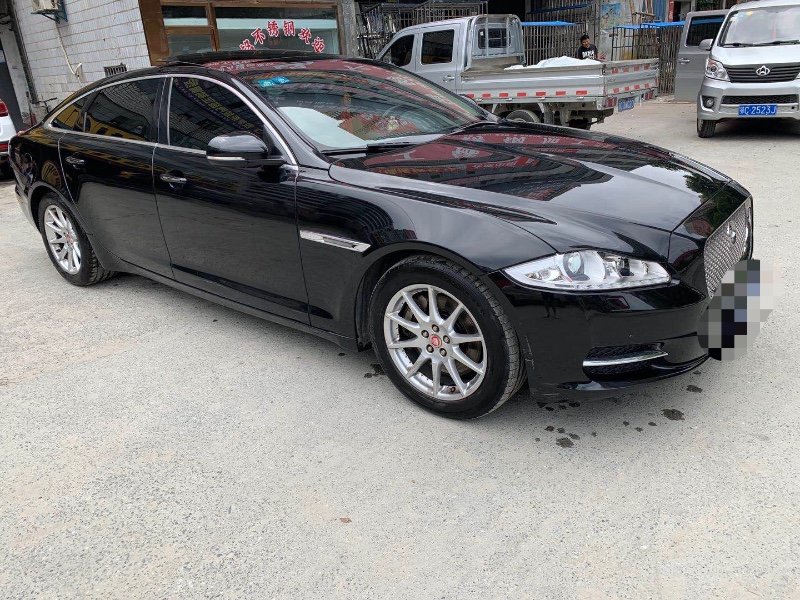 十堰15年捷豹XJL9