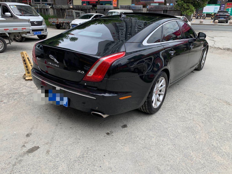 十堰15年捷豹XJL2