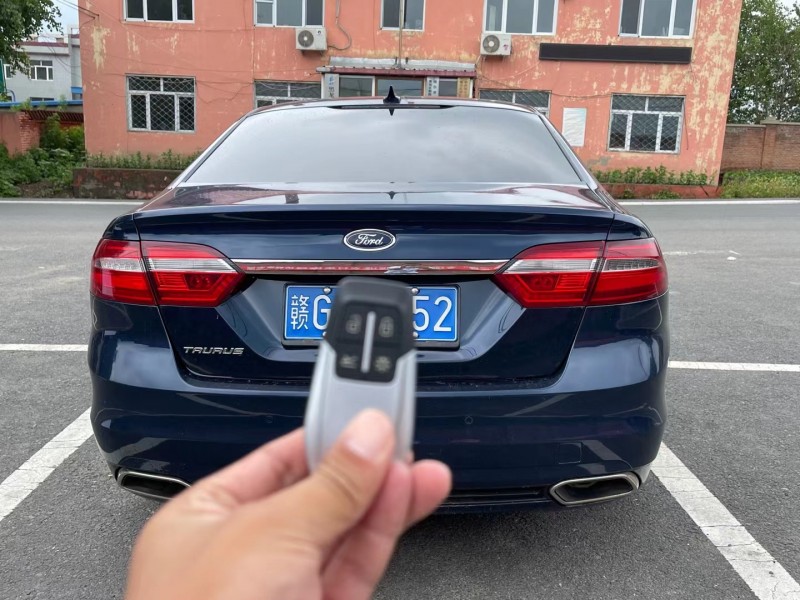 哈爾濱16年福特金牛座2