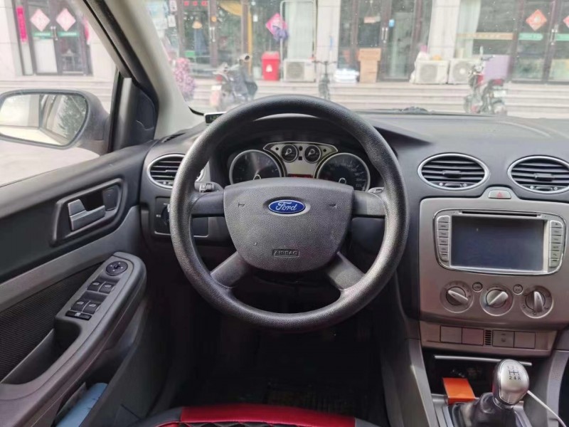 枣庄14年福特福克斯3