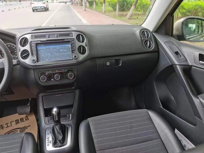 保定15年大众途观2