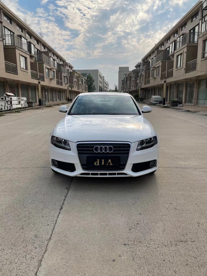 徐州12年奥迪A4L8