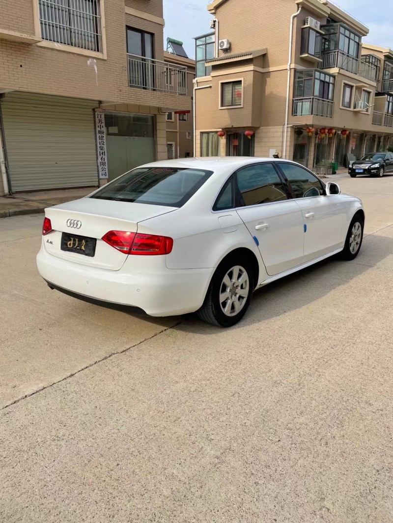 徐州12年奥迪A4L1