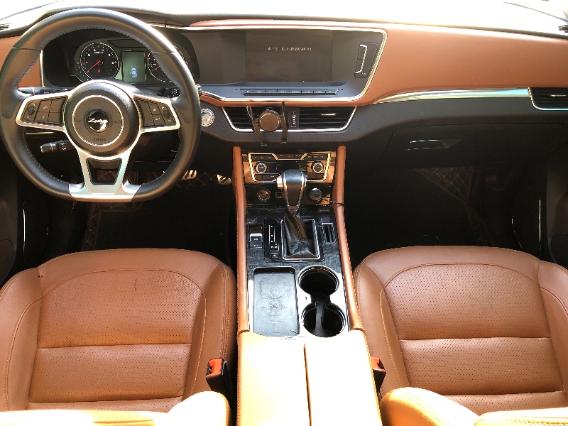 深圳17年众泰T6004