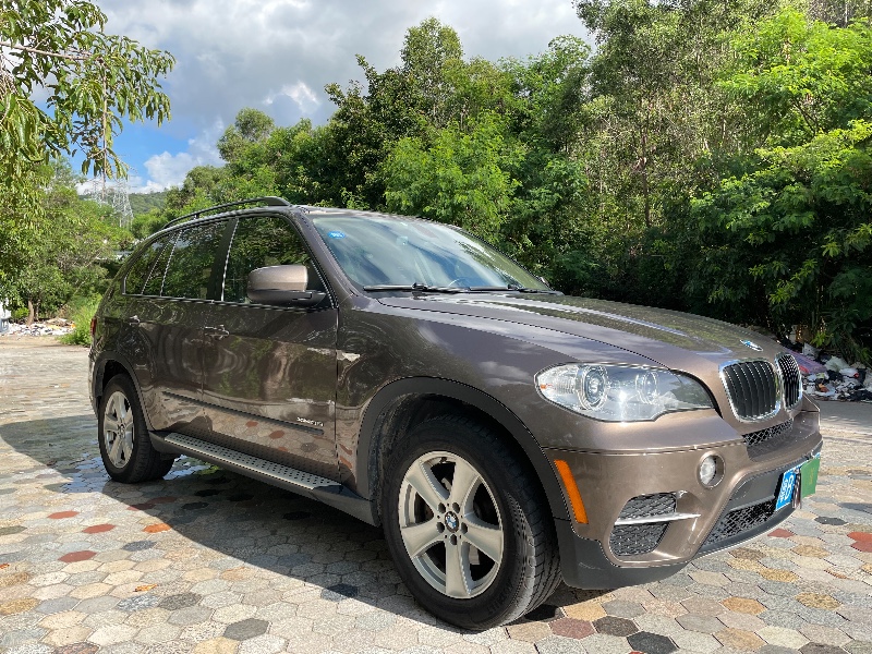 深圳13年宝马X59