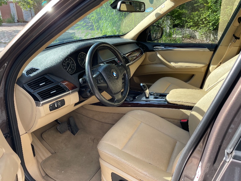 深圳13年宝马X56