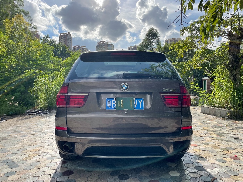 深圳13年宝马X52