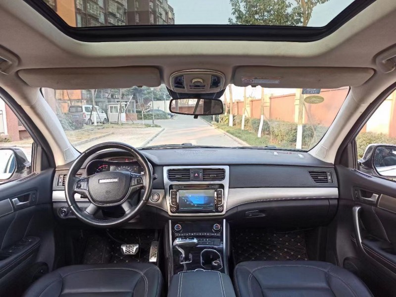 成都18年哈弗H86