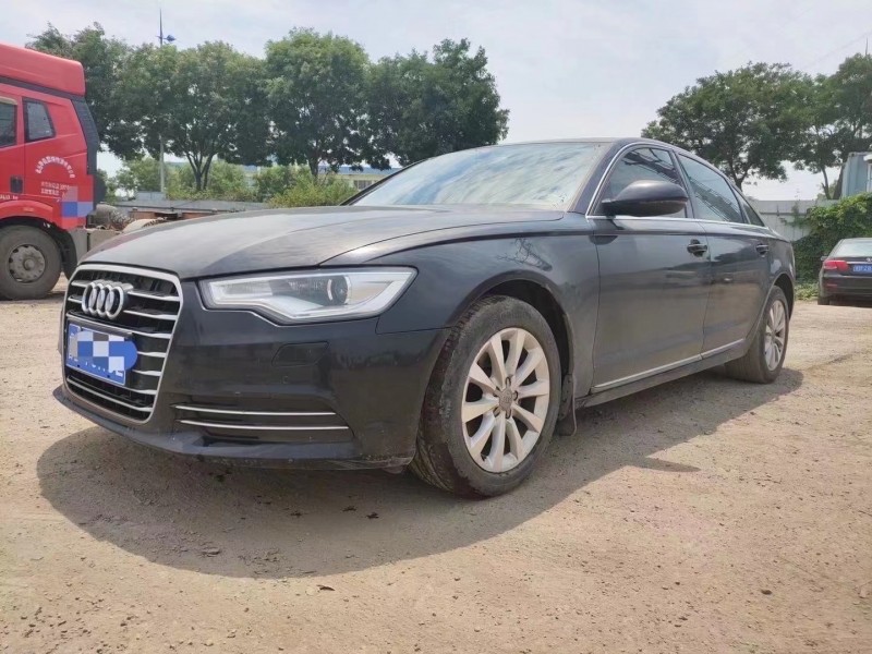 青岛13年奥迪A6L3