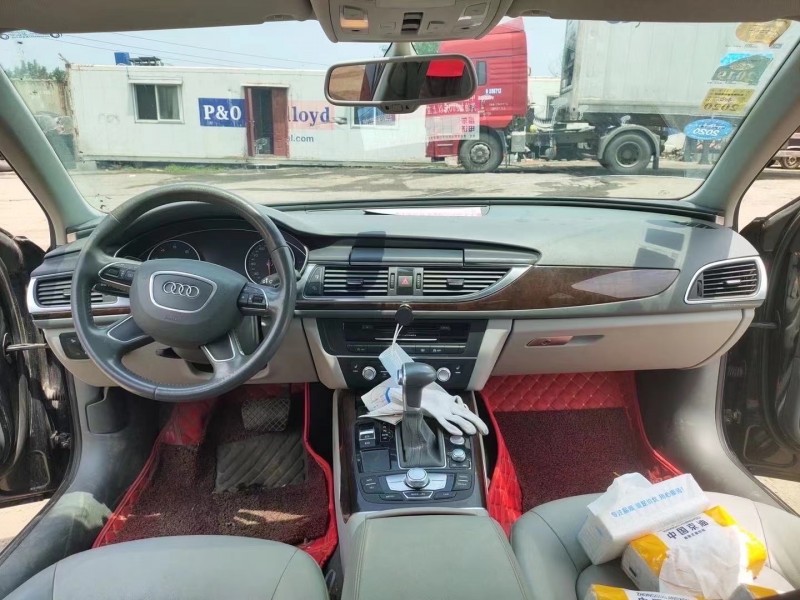 青岛13年奥迪A6L4