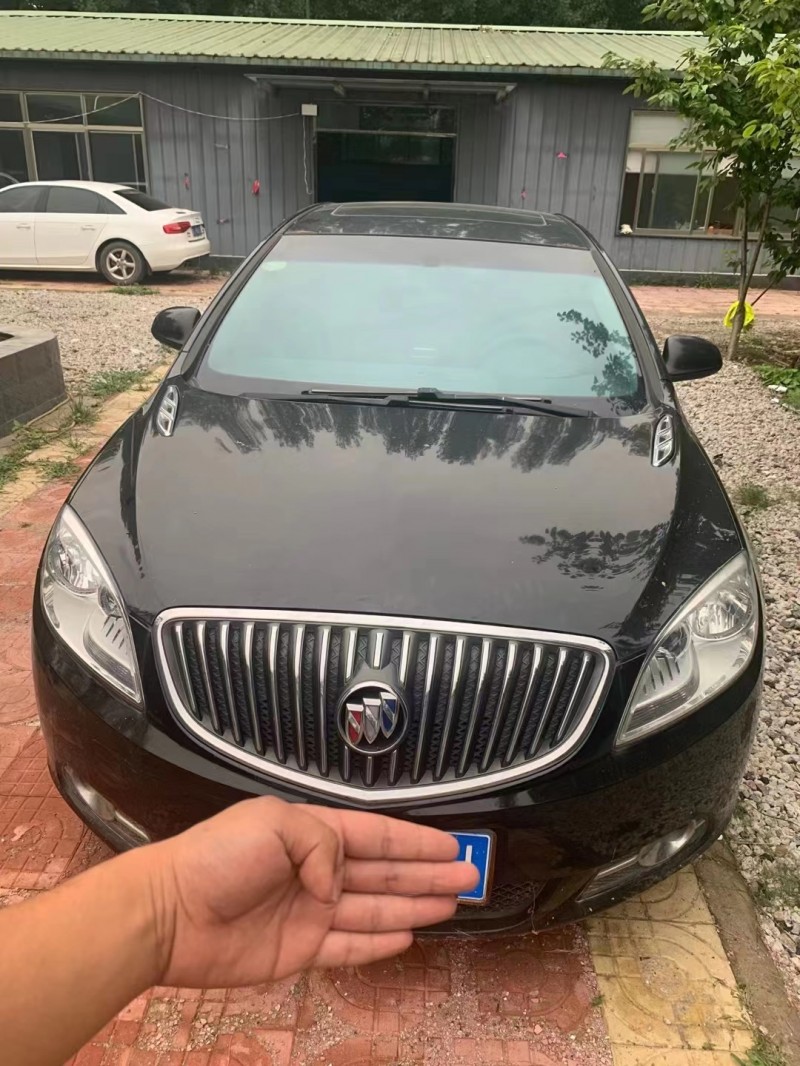 枣庄14年别克英朗1