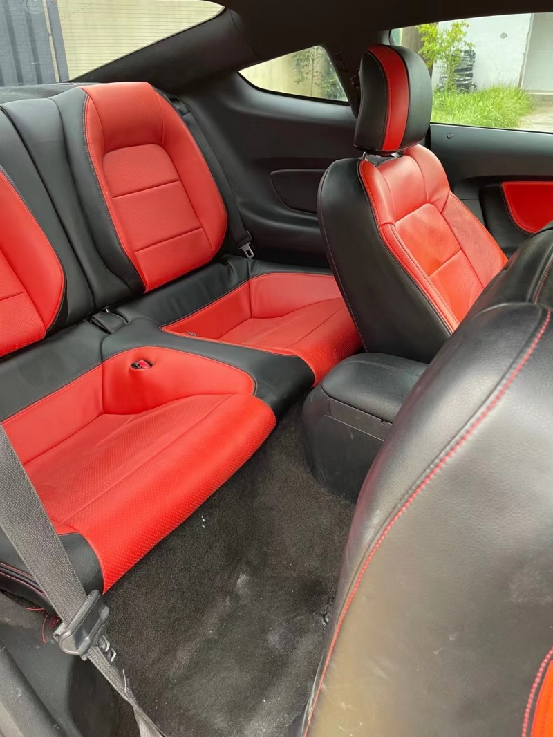 徐州15年福特野马6