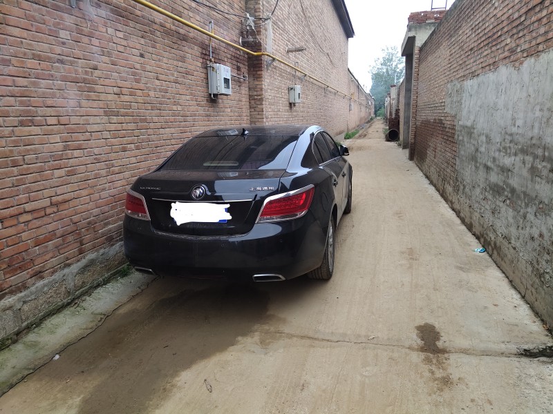 盐城11年别克君越3