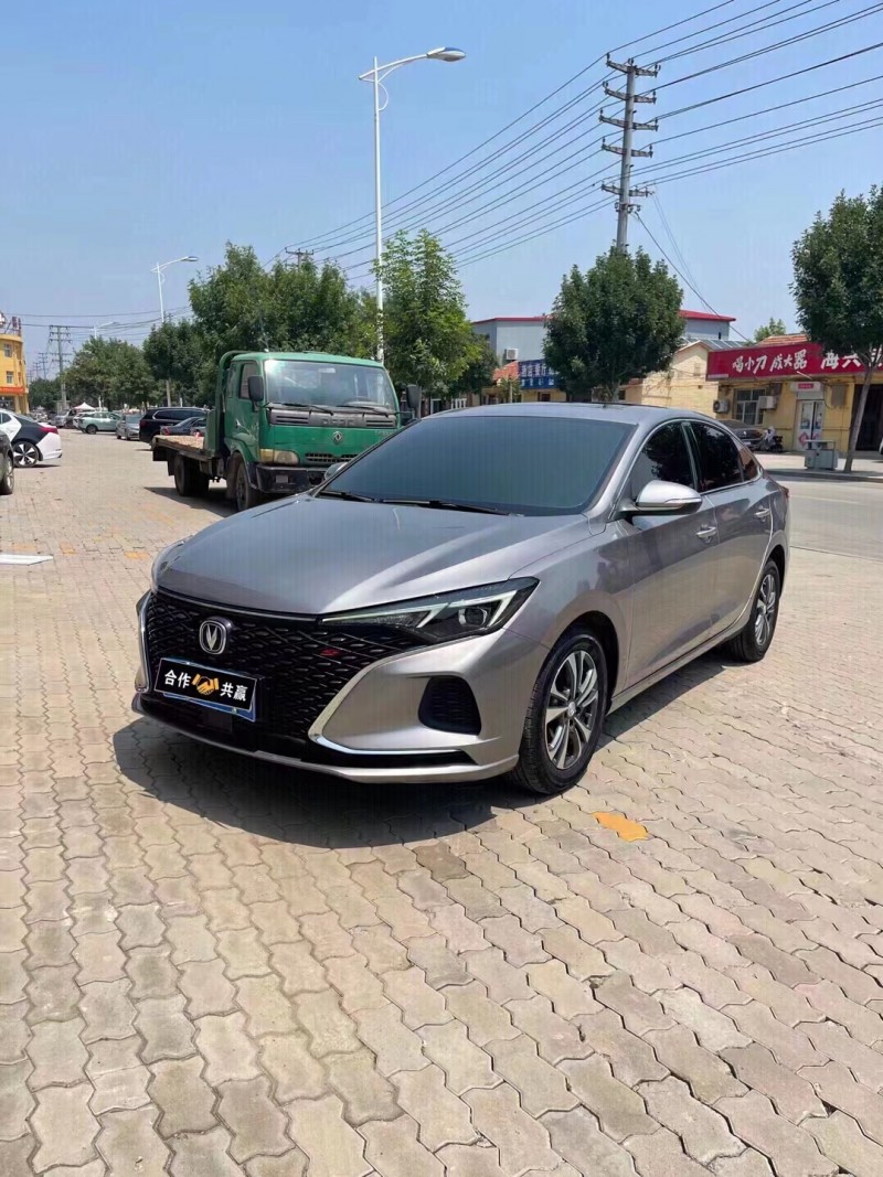 保定20年长安汽车逸动9