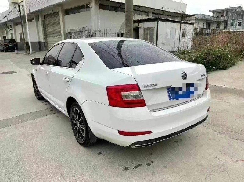 廣州16年斯柯達明銳9