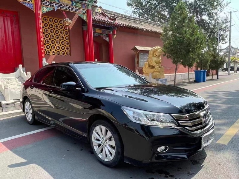 廊坊15年本田雅阁2