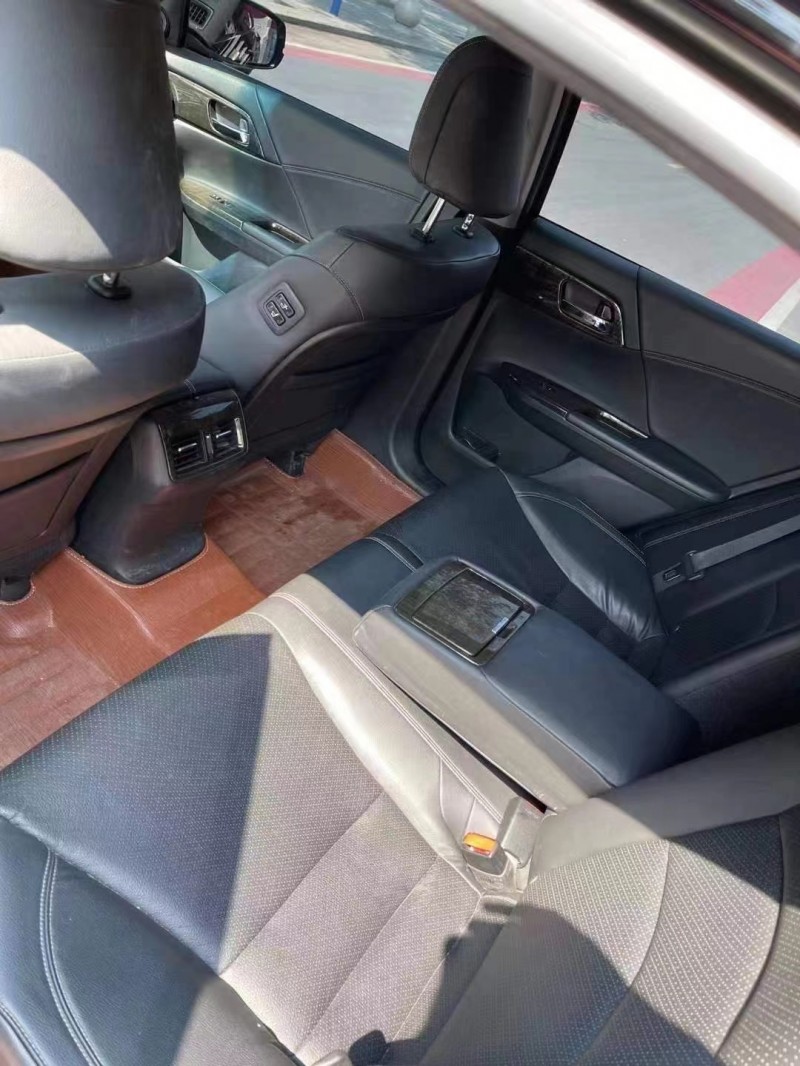 廊坊15年本田雅阁5