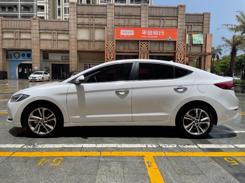 佛山19年现代领动2