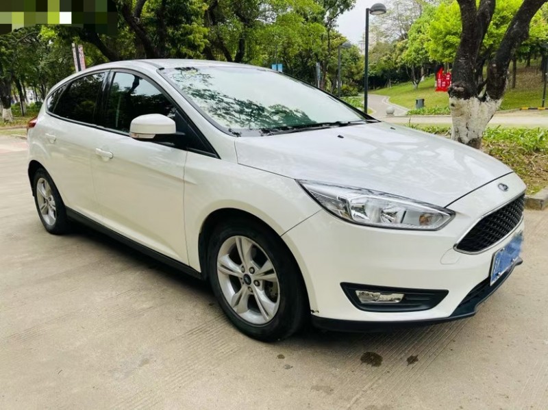 东莞17年福特福克斯8