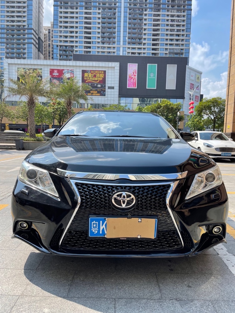 佛山13年丰田凯美瑞8