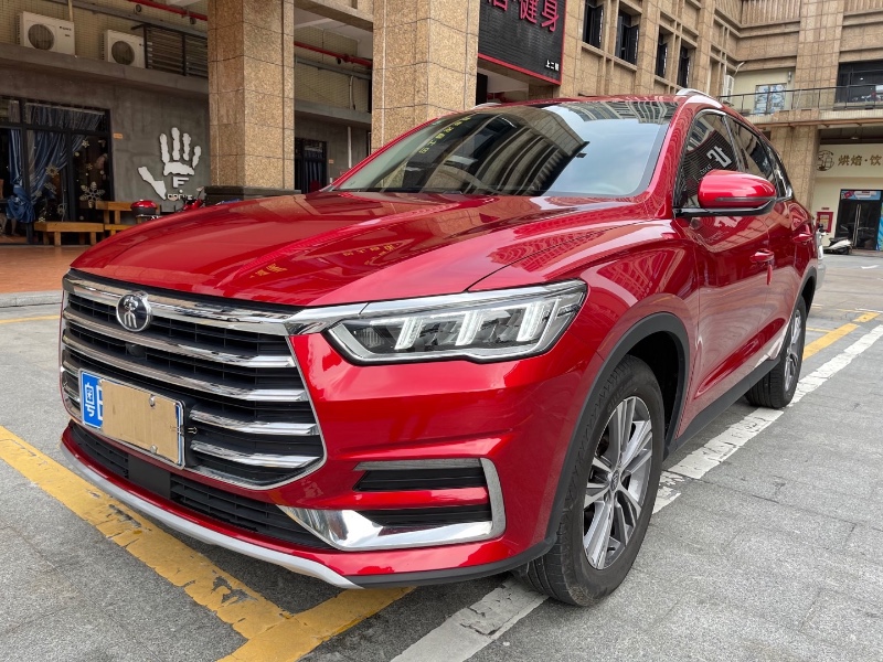 佛山19年比亚迪宋8