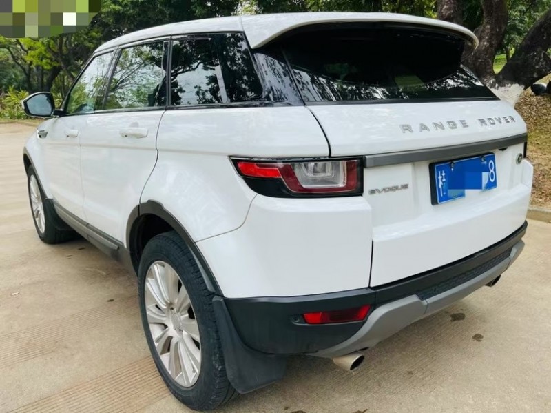 东莞17年路虎极光3