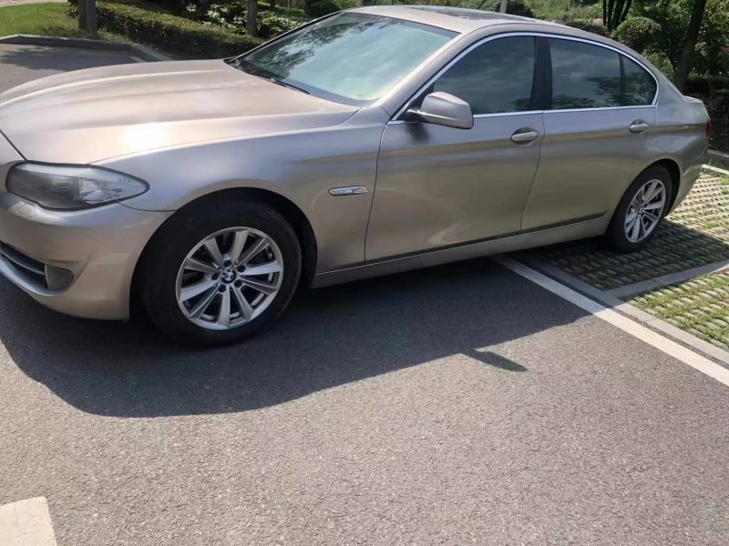 武汉13年宝马5系5