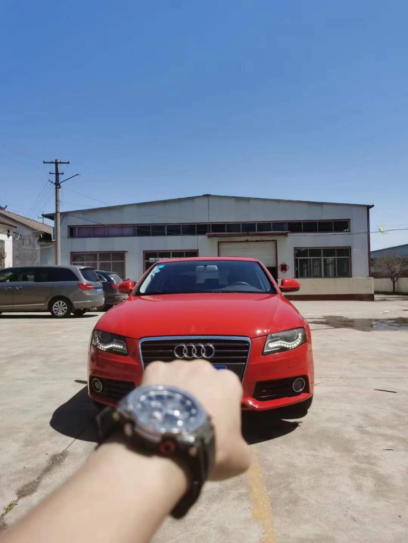 泰安11年奥迪A4L1