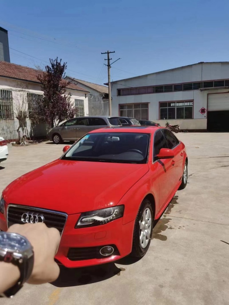 泰安11年奥迪A4L2