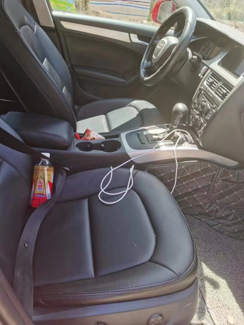 泰安11年奥迪A4L4