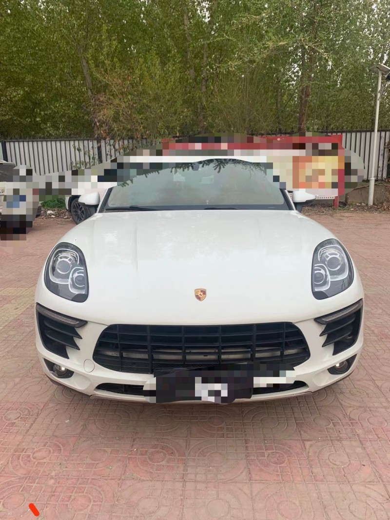 济宁15年保时捷Macan9
