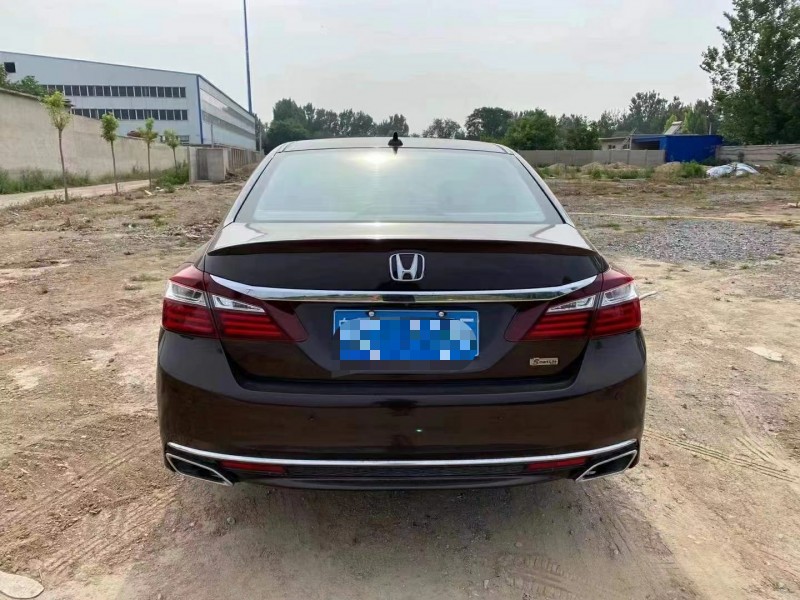 保定16年本田雅阁9