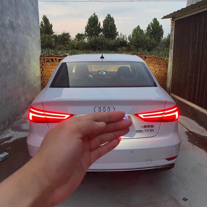 济宁20年奥迪A33