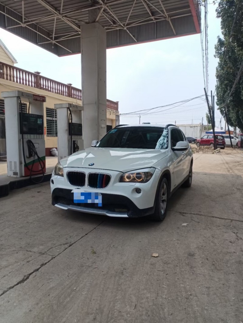 保定12年宝马X13