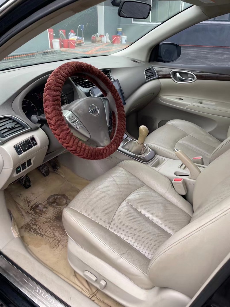 鞍山13年日產軒逸3