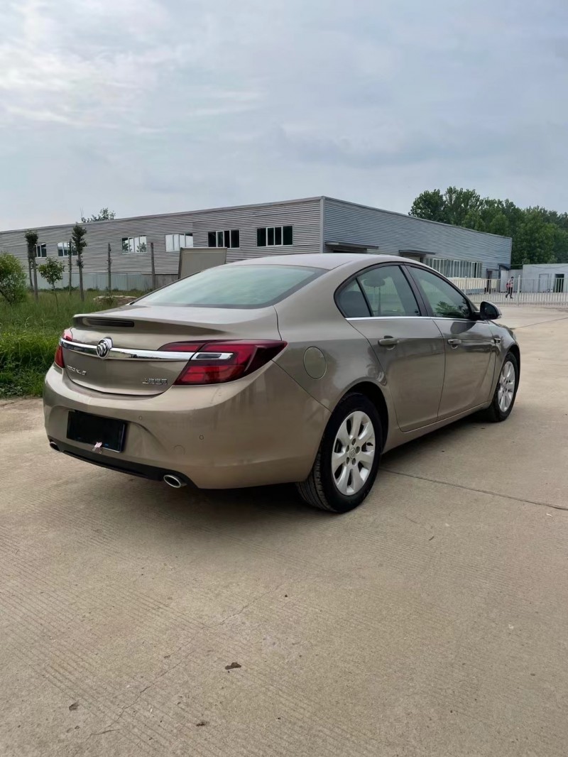 徐州15年别克君威4