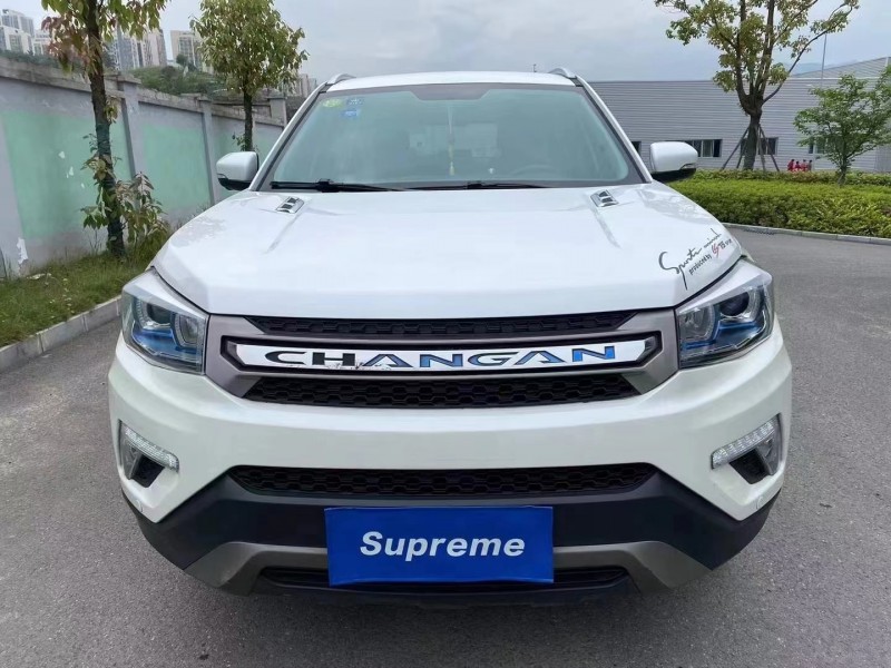 重慶18年長安汽車CS751