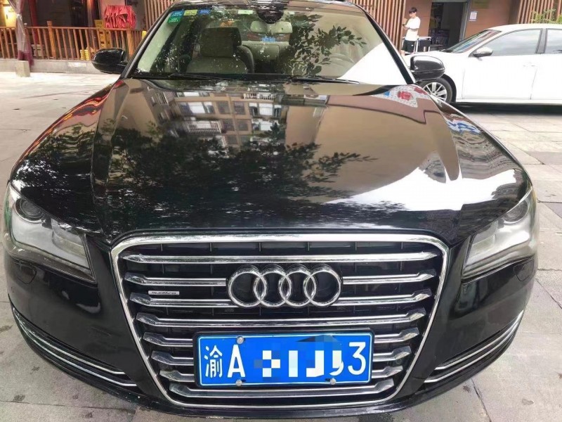重庆11年奥迪A8L8