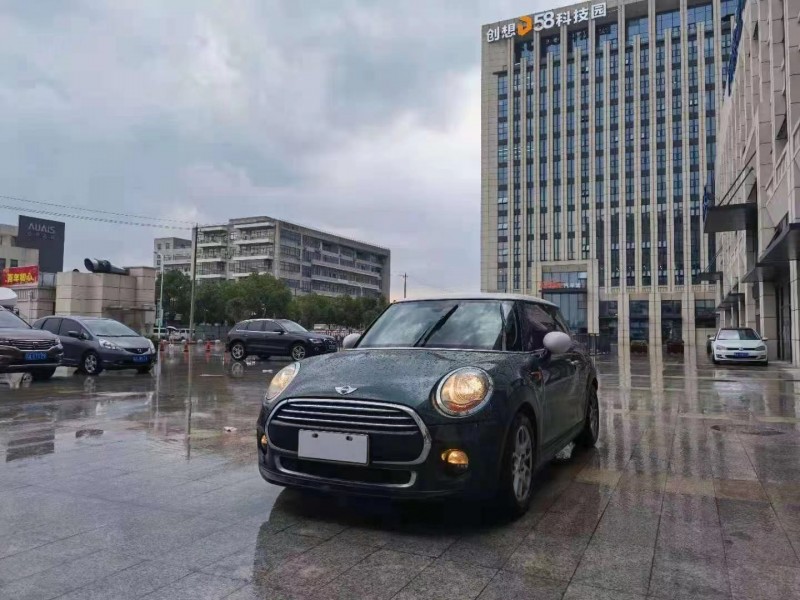無錫17年寶馬MINI2