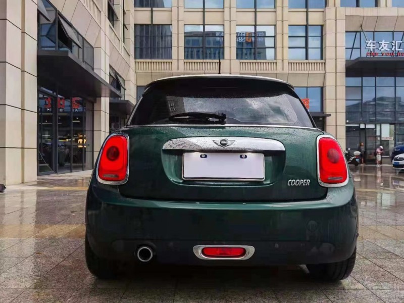 無錫17年寶馬MINI5