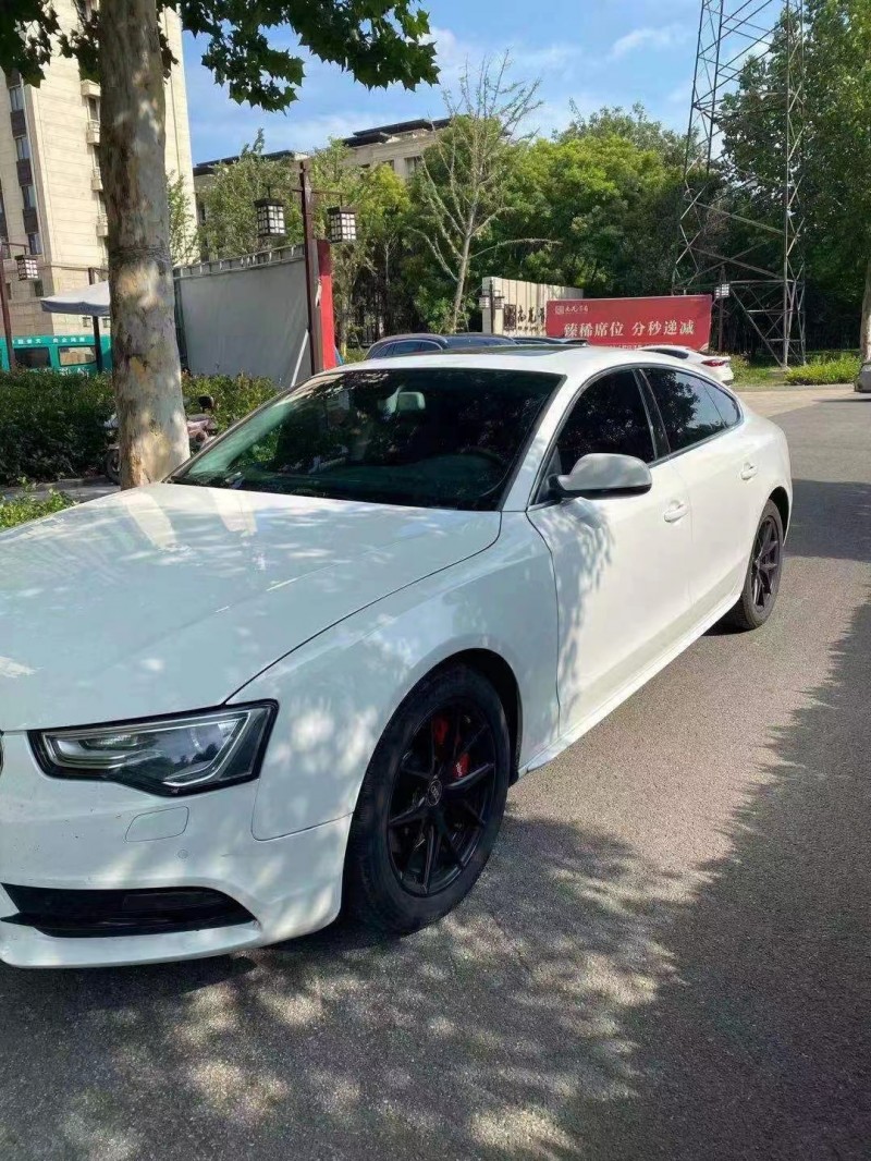 济宁14年奥迪A53