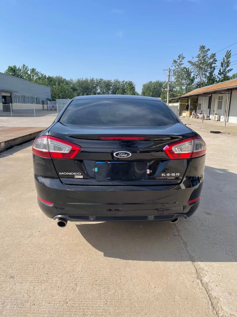 徐州12年福特蒙迪欧-致胜9